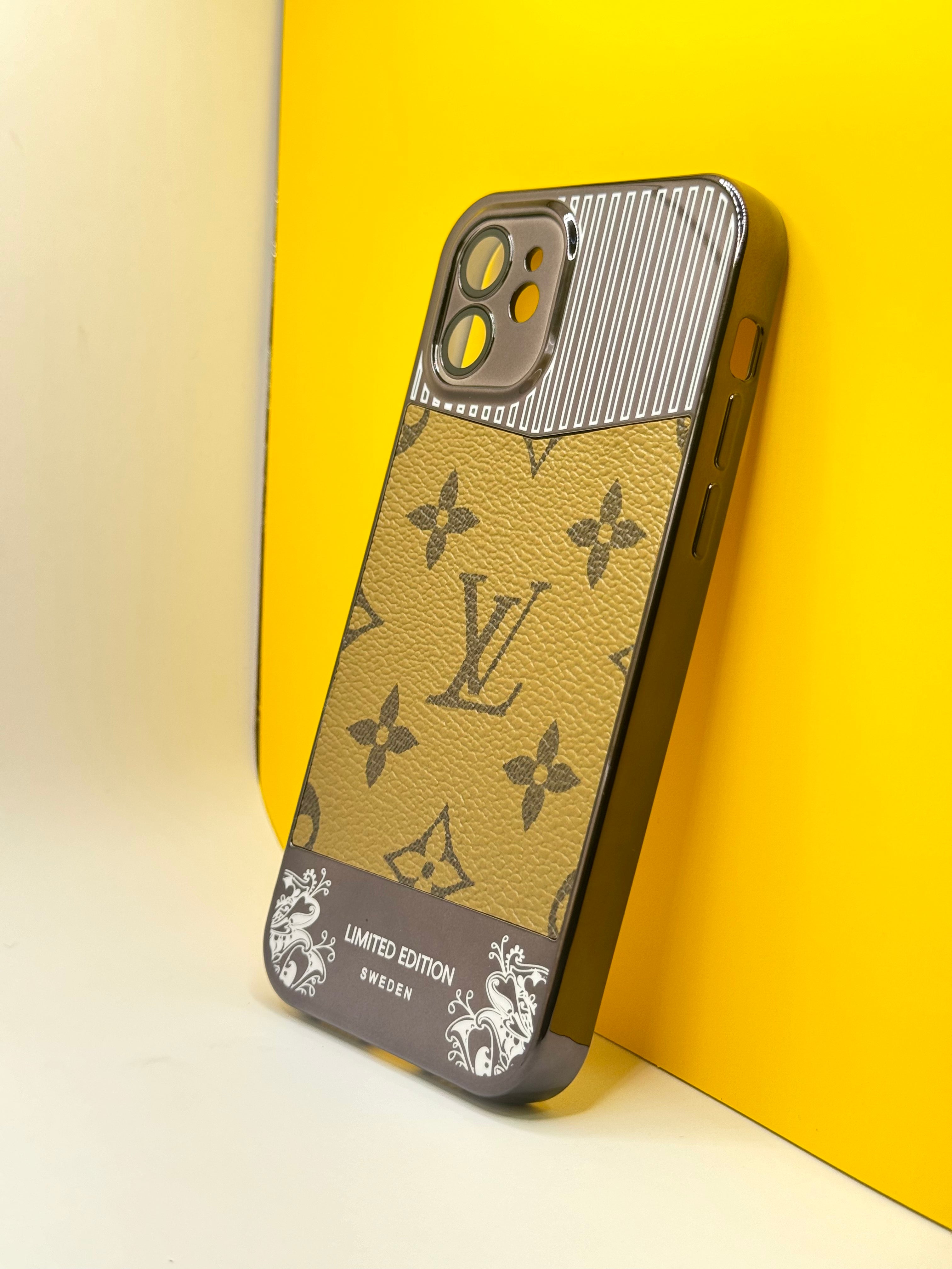 iPhone 12 Mobile Case