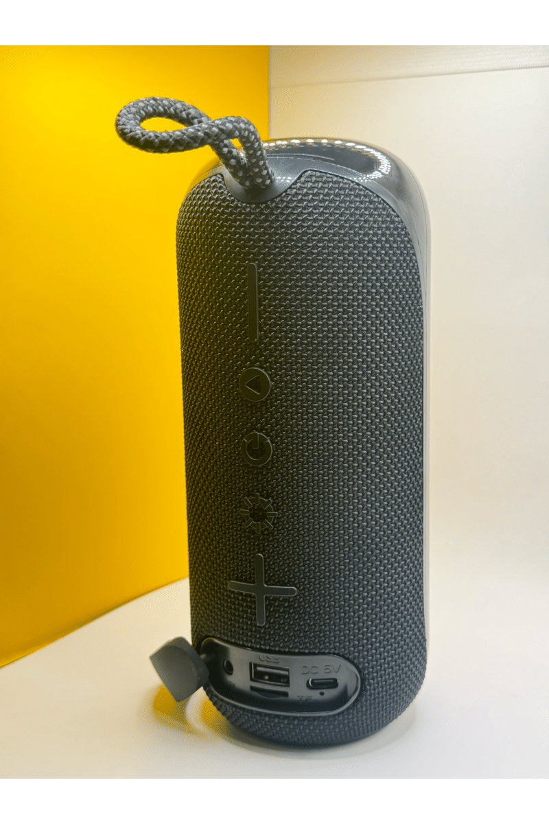 CAPSULE SPEAKER WITH MULTICOLOR WIRELESS